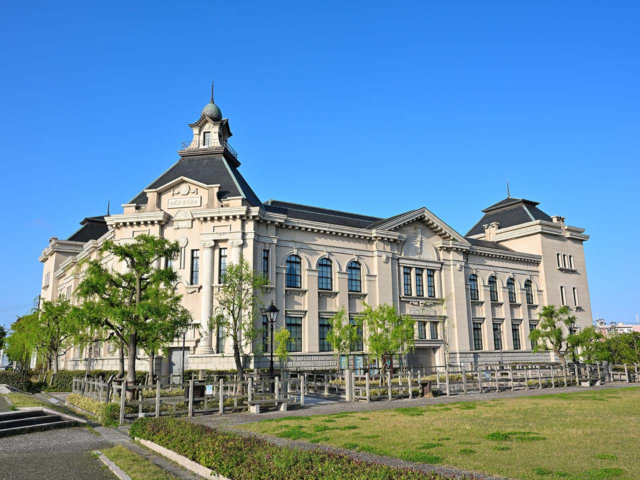 みなとぴあ（新潟市歴史博物館）：港町の時間を、建物と景色でたどる